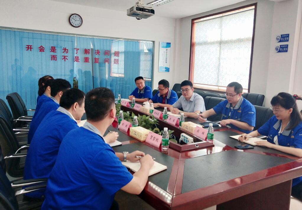 万搏在线网站,宏明日望,株洲电子科技,湖南电容器,株洲电容器,电容器